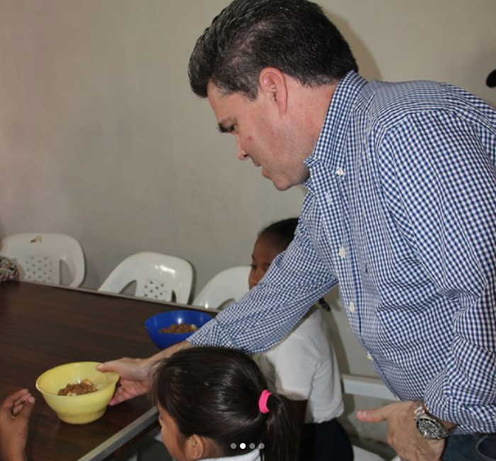 Embajada de EEUU: Pedimos a Maduro permitir ingreso de ayuda humanitaria