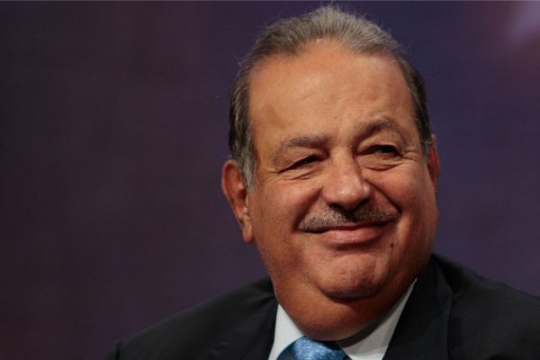 Magnate mexicano Carlos Slim dio positivo por COVID-19
