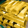 Oro se acerca a precios máximos desde 2012 y llega a US$1.762 por onza