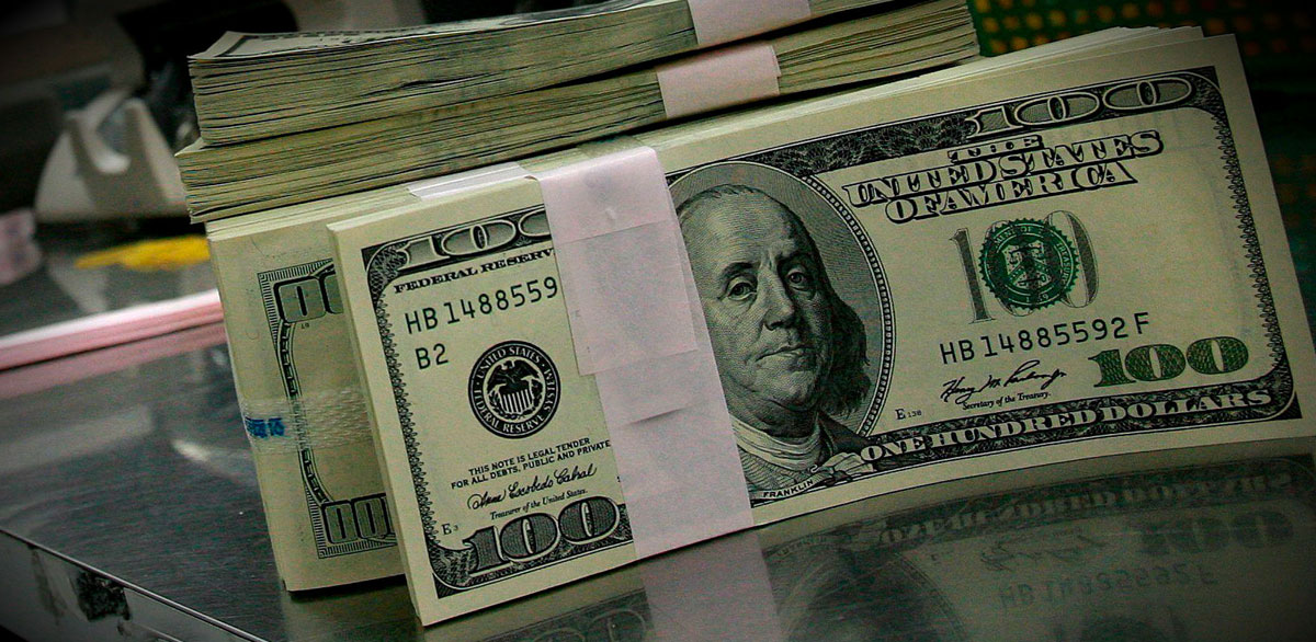 #Top10: Captaciones en divisas subieron 410% en 2025 y representaron 33,5% de los dep&oacute;sitos totales