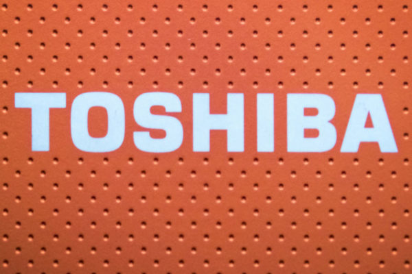 Toshiba venderá parte de su negocio de microprocesadores