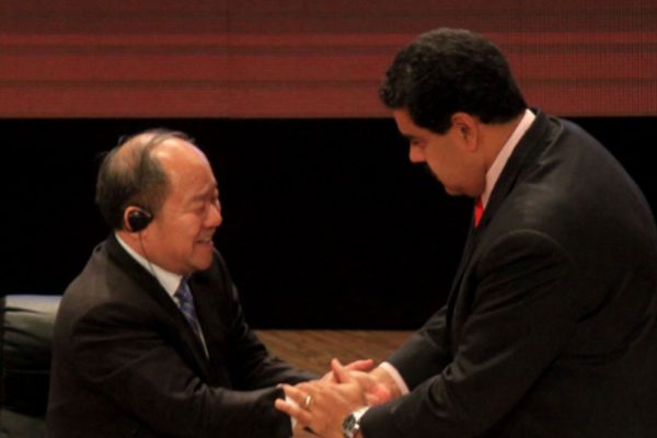 Venezuela y China firman 22 acuerdos por US$ 2.700 millones
