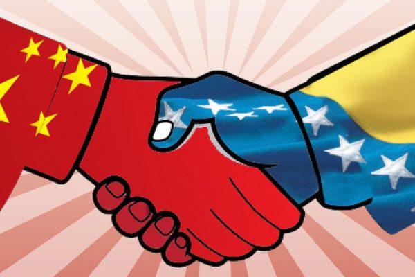 China pide a EEUU que no interfiera en asuntos de Venezuela