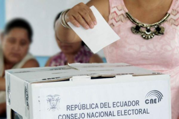 Corte Electoral de Ecuador inicia recuento parcial de votos