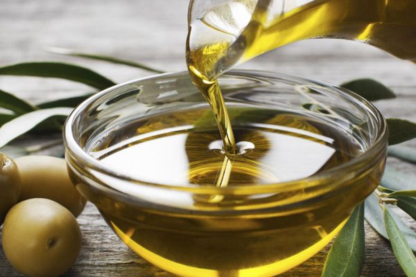 Consumo de aceite de oliva reduce riesgo de cáncer de mama