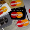 Tarjetas de MasterCard dejarán de llevar la banda magnética