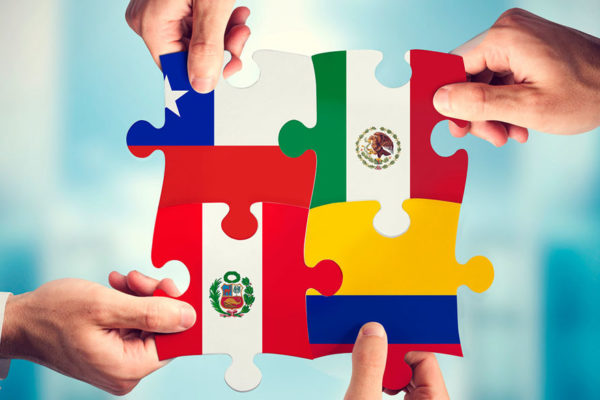 AP se reúne en México entre amenazas proteccionistas