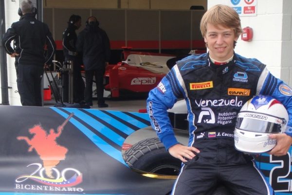 Venezolano Johnny Cecotto correrá en la nueva Fórmula 2