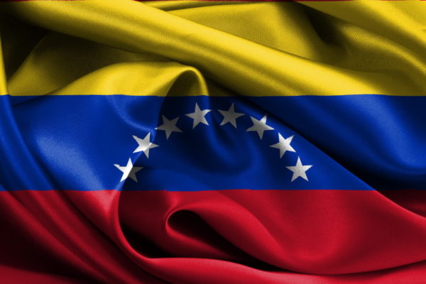 Fitch mantiene calificación soberana de Venezuela en ‘CCC’