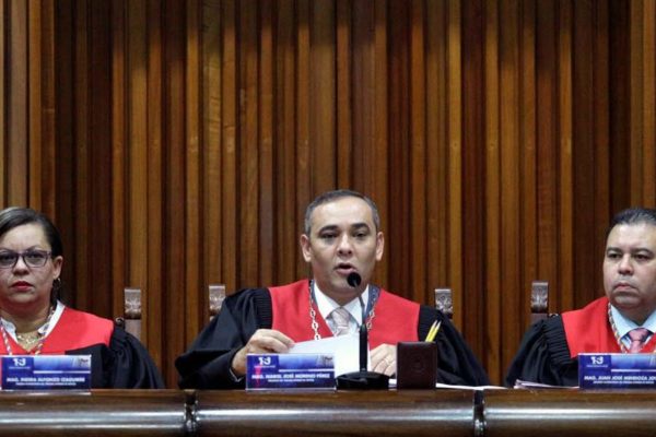 TSJ podría dar hoy veredicto sobre antejuicio de mérito contra Ortega Díaz