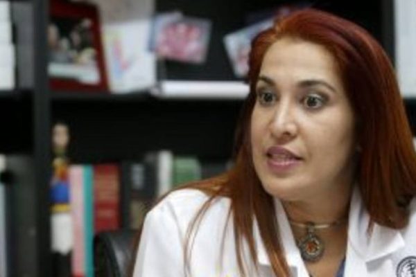 Destituyen a ministra de Salud Antonieta Caporale y designan a Luis López