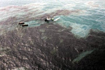 Venezuela alerta derrame de hidrocarburos proveniente de Trinidad: Impacta sobre &aacute;reas marinas, costas y ecosistemas