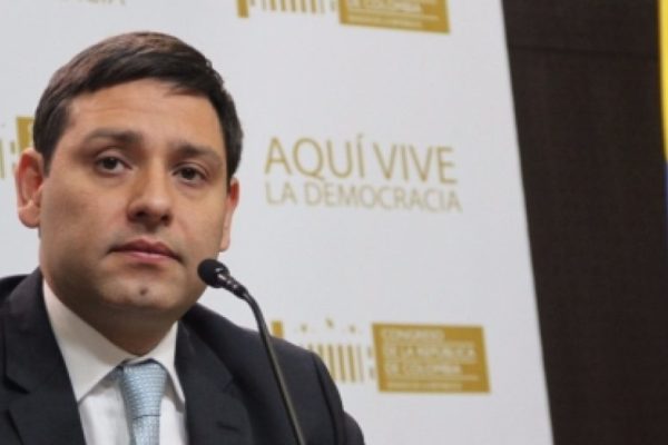 Presidente del Congreso colombiano: Democracia en Venezuela se acabó