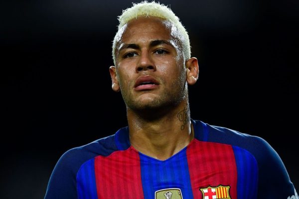 Barcelona interpuso demanda en contra de Neymar