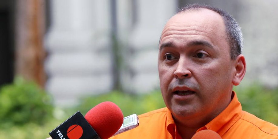 Francisco Torrealba (AN) Hay que permitirle a la República tener