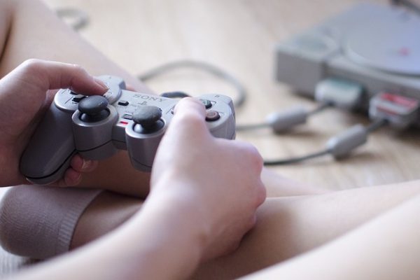 Lanzan «cápsulas de videojuegos» para maridos que no quieren ir de compras