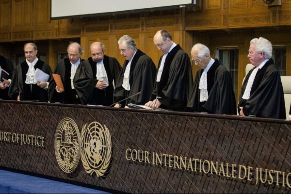 Irán presenta demanda contra sanciones de Estados Unidos ante CIJ