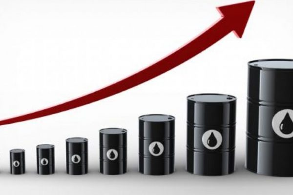 Precios petroleros se disparan mientras se espera que la OPEP+ aumente producción en agosto