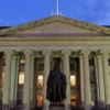 Tesoro de EE.UU. suspende más pagos y urge al Congreso a subir techo de deuda