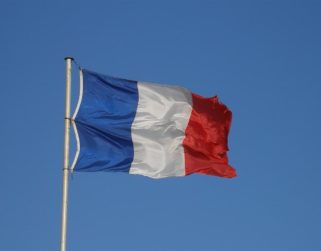 Mueren tres personas en Francia por ataque terrorista en una iglesia