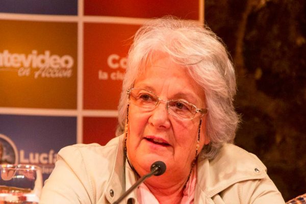 Exguerrillera Lucía Topolansky, esposa de Mujica, asumirá vicepresidencia en Uruguay