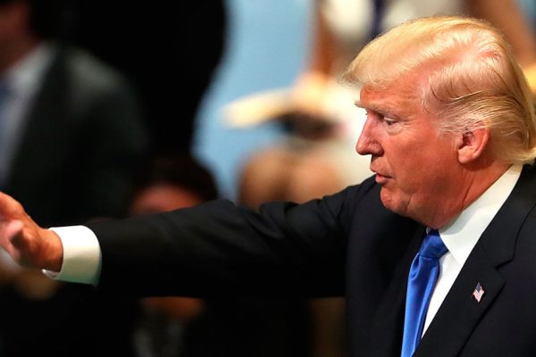 AP: Trump se aparta de la realidad en cuanto al muro