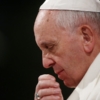 Papa denuncia «nuevas formas de esclavitud» y ensañamiento contra pobres
