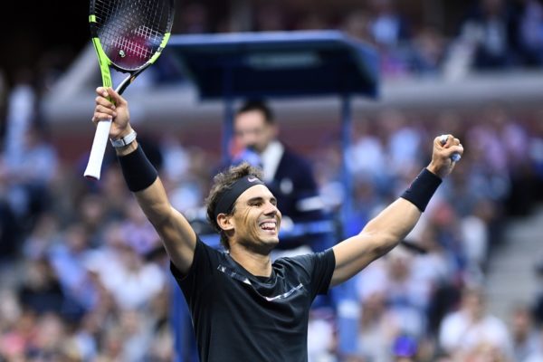 Nadal arrasa con Estrella y pasa a segunda ronda del Abierto de Australia