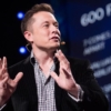 Musk se comprometió a producir una «pickup» eléctrica