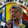 Médicos le drenaron un hematoma a Henry Ramos Allup