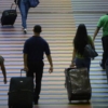 Viajeros que regresen a Venezuela deberán cumplir cuarentena en casa