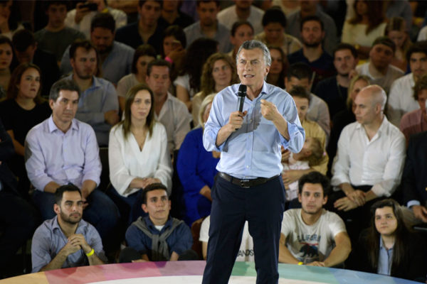 Macri: EEUU debería imponer un embargo petrolero a Venezuela