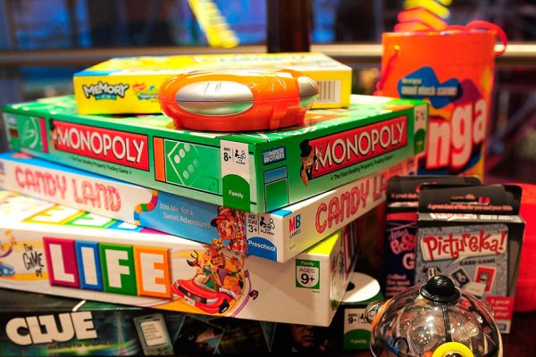 hasbro compra mattel