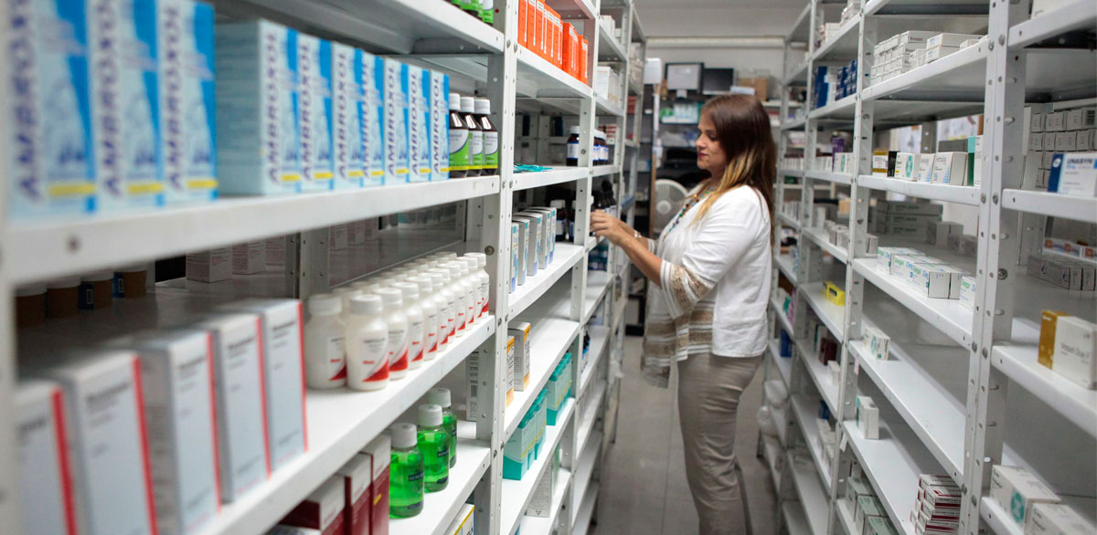 Cifar estima que industria farmacéutica culmine 2025 con incremento de 20% en producción