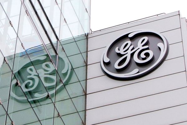 GE registró pérdida de US$2.200 en segundo trimestre