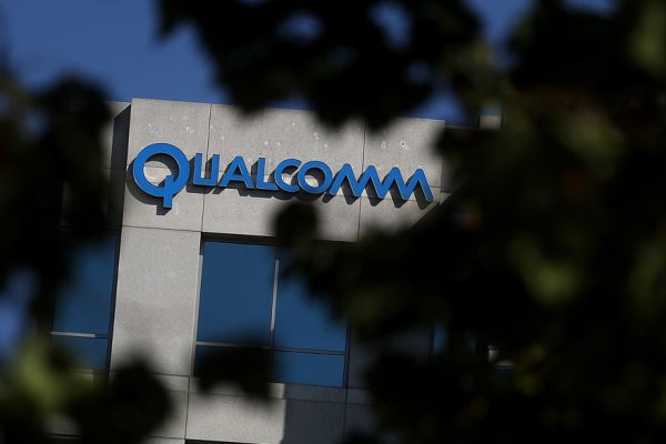 Apple y Qualcomm anuncian acuerdo en disputa judicial por regalías