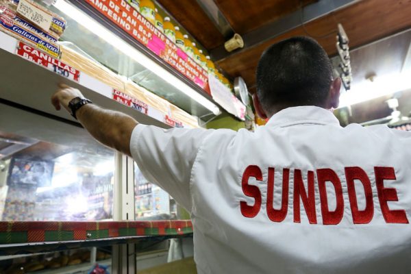 Sundde fiscalizó supermercados del este de Caracas