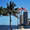 Miles de tiburones invaden costas del sur de Florida