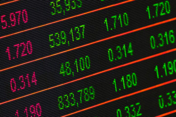 Rendimientos de los bonos de EEUU repuntan tras la amenaza de Trump a Europa