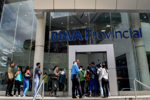 Lo positivo y lo negativo de los cinco grandes de la banca venezolana