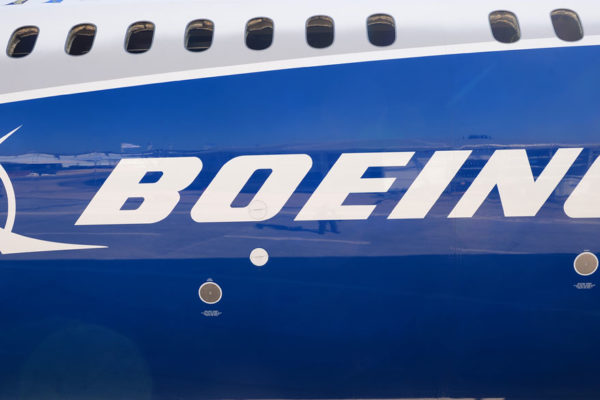 Emirates encarga cuarenta Boeing 787 por $15.100 millones