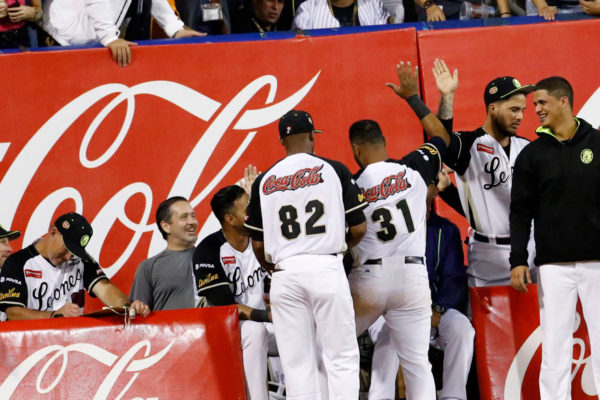 Leones del Caracas avanzan a la final del béisbol venezolano