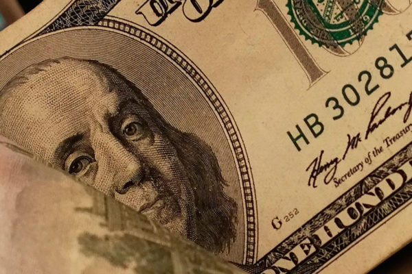 Dolar oficial ha subido casi 9% en enero y pasó la barrera de los Bs.19 este #11Ene