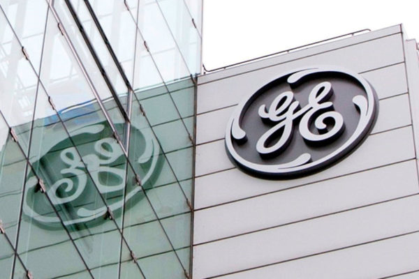 GE registró pérdida de US$2.200 en segundo trimestre