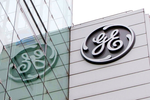 General Electric se tambalea en bolsa ante potencial acción legal en EEUU