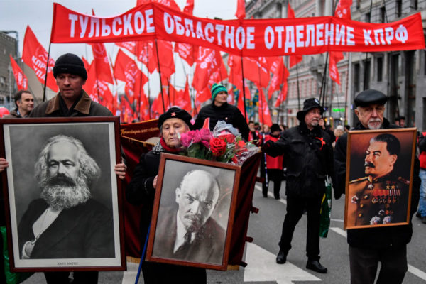 Rusia conmemora con discreción centenario de su Revolución