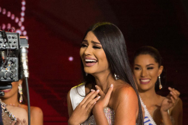 Sthefany Gutiérrez gana la corona del Miss Venezuela 2017