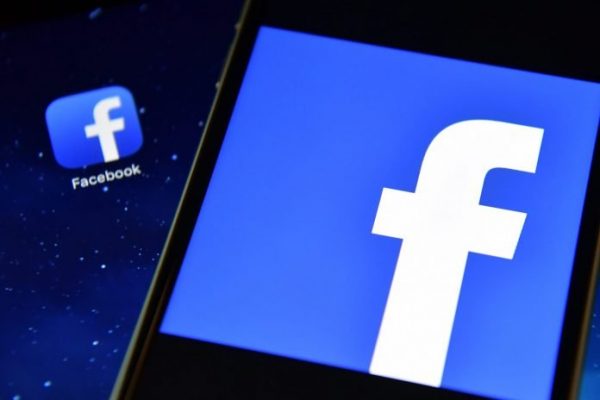 Facebook registró una breve caída en algunas regiones del mundo