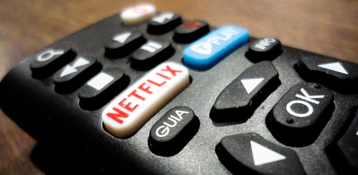 Netflix cae un 4,9% tras recortar proyecciones y con el acuerdo con Warner en el aire