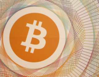 Precio del bitcoin cae a su peor nivel en dos meses y medio